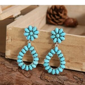 Elegant Turquoise Teardrop Earrings